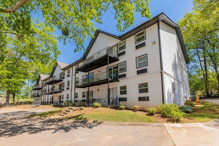 2006 Northlake Pkwy #2006-15 - Photo 5 of 30