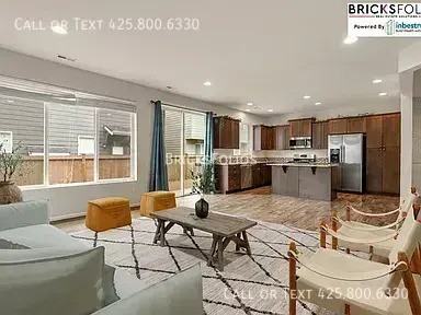 8119 175th St E - Photo 4 of 29