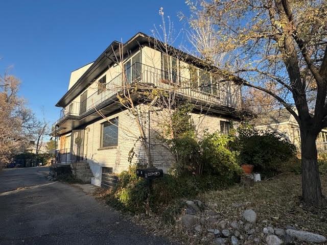 1215 E 1700 S - Photo 2 of 50