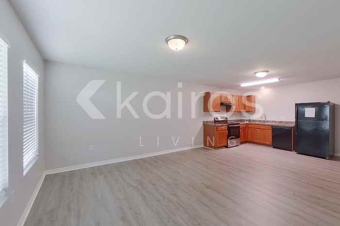 3214 65th St W - Photo 4 of 21