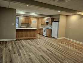 114 N Main St #UPPER - Photo 1 of 1