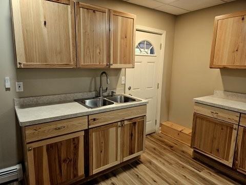 114 N Main St - Photo 5 of 9