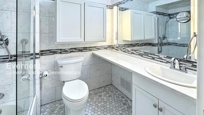 26264 Greythorne Trl - Photo 3 of 11