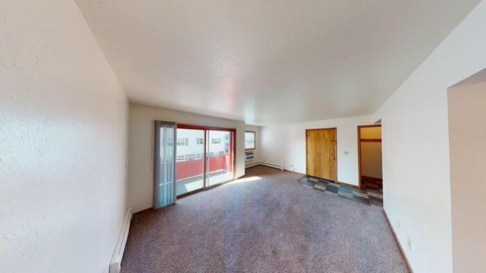 305 Ryan Dr #8 - Photo 5 of 25