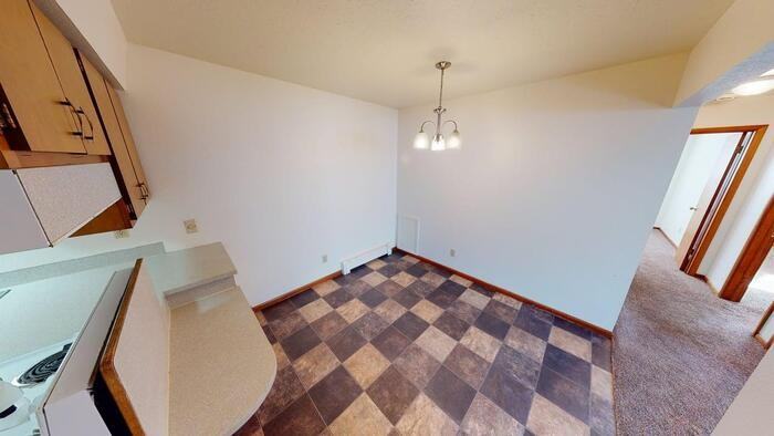 305 Ryan Dr #8 - Photo 7 of 25