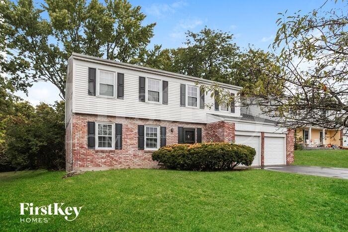 1940 Edgewater Dr - Photo 2 of 15