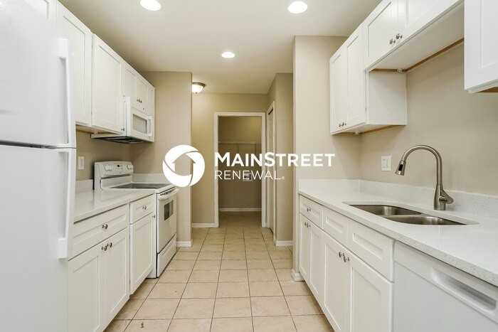 1032 Halby Avenue - Photo 6 of 16