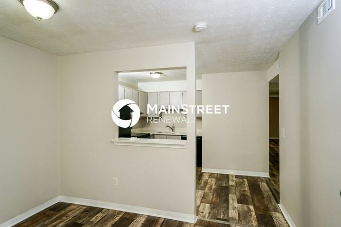 2913 Dumesnil Street #1 - Photo 4 of 14