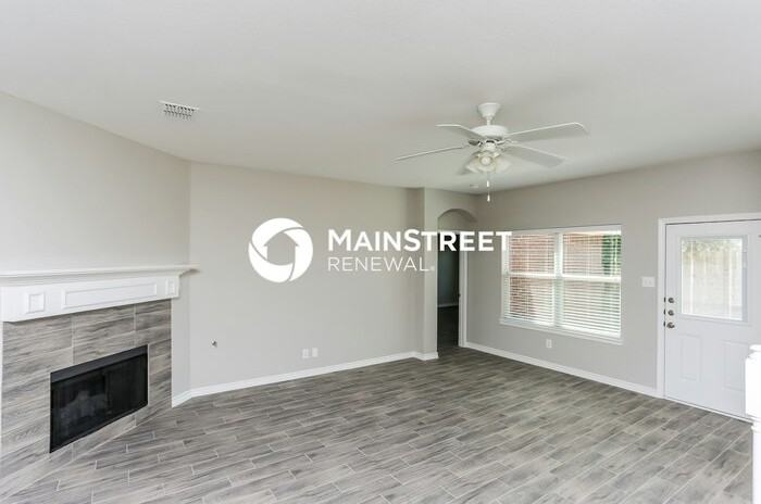 813 Keswick Dr - Photo 2 of 17