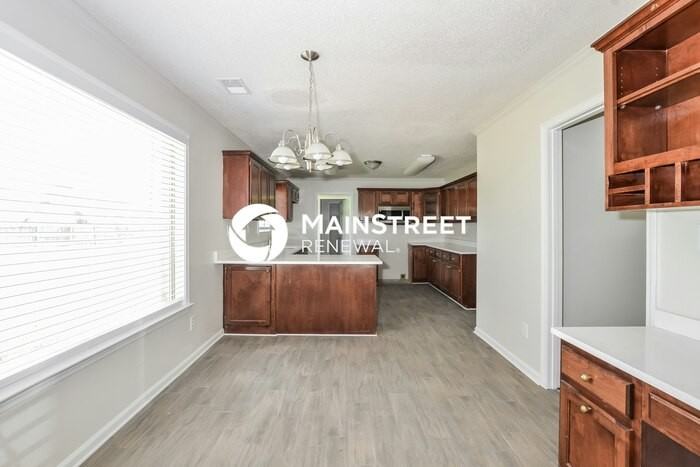 8267 Post Creek Cove - Photo 5 of 18