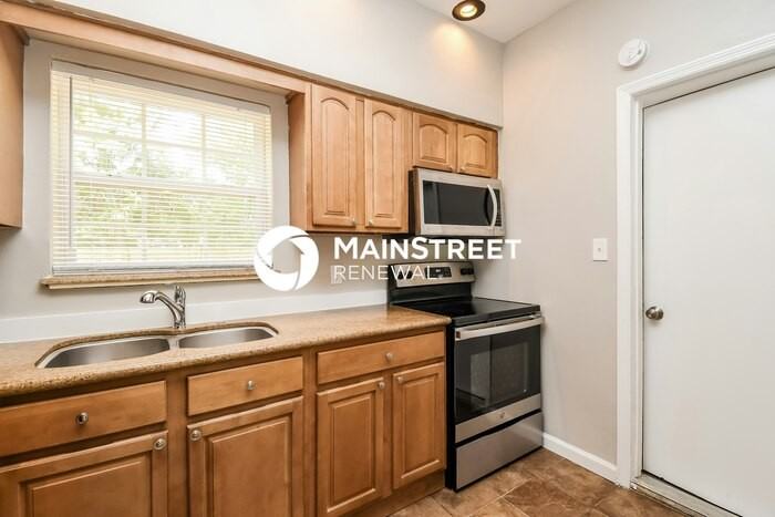 4733 Irvington Ave - Photo 7 of 16