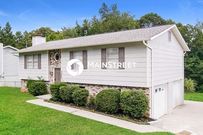 5821 Outer Drive - Photo 2 of 17