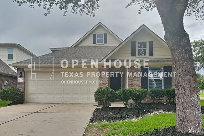 22447 Stamford Brook Ct - Photo 2 of 24