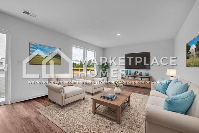 76 Orchid Ln - Photo 3 of 29