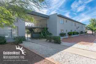 2041 W Berridge Ln #6 - Photo 1 of 1