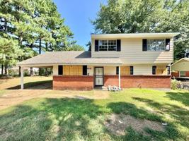 featured image of 4036 Navaho Ave