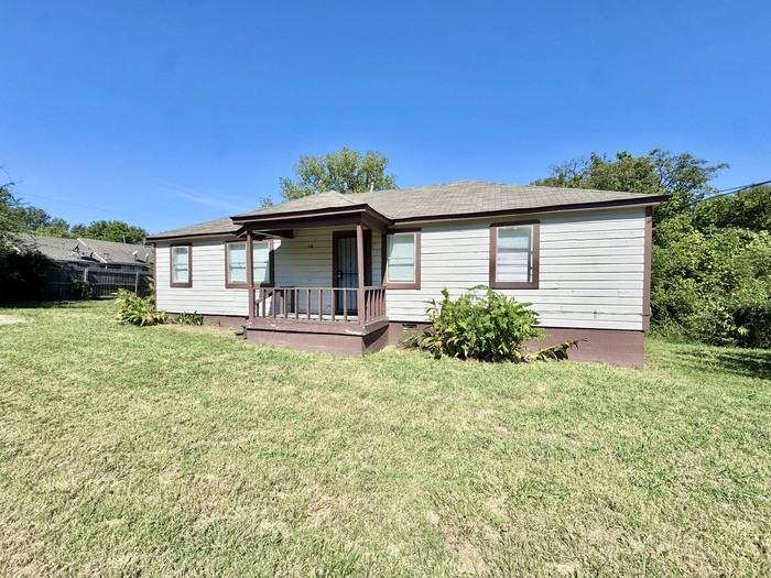 478 Dixie Rd - Photo 3 of 16