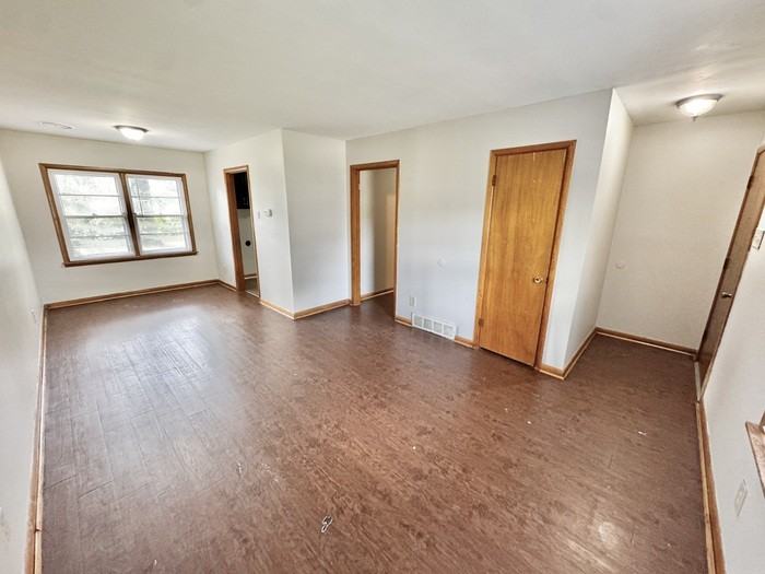 1761 Cornelia Ln - Photo 6 of 21