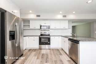 6537 Pine Cir N - Photo 1 of 1