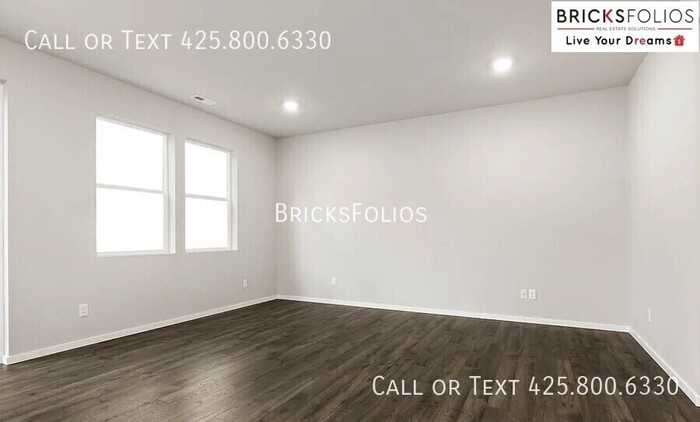 10658 187th Street Ct E - Photo 7 of 50