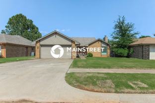 10616 S Blackwelder Ave - Photo 1 of 1