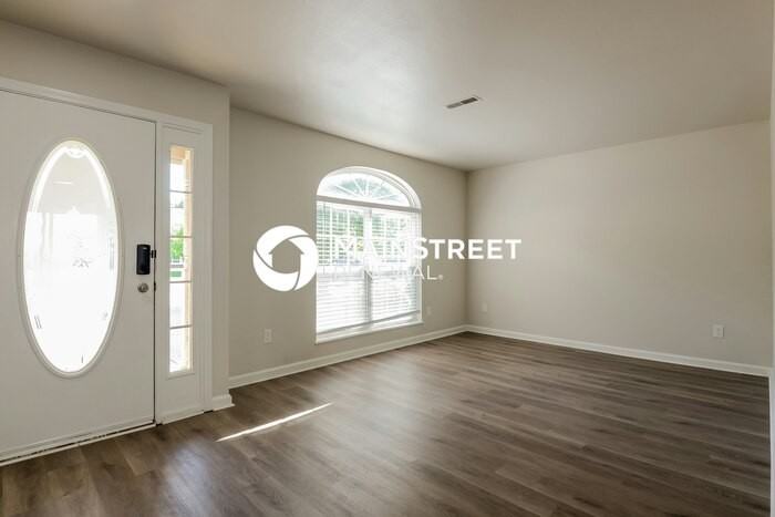 6412 East Pembroke Court - Photo 5 of 17