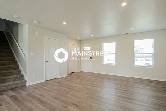 13820 Cardonia Drive - Photo 4 of 18