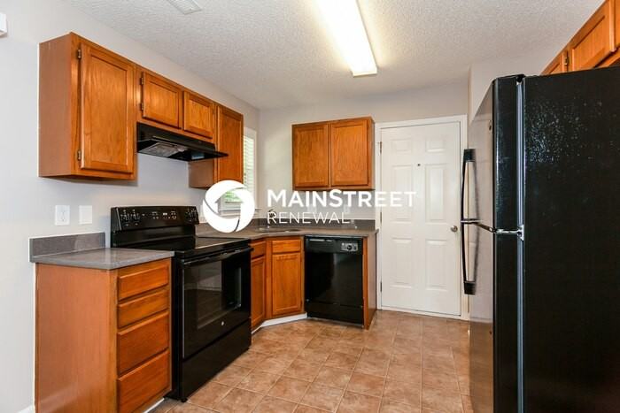 11317 Astoria Dr - Photo 6 of 17