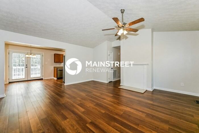 8244 Oak Terrace Ln - Photo 2 of 16