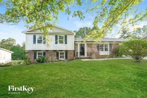 featured image of 2350 Woodgreen Rd