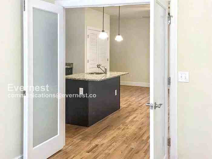 6 South Harvie Street #F - Photo 7 of 11