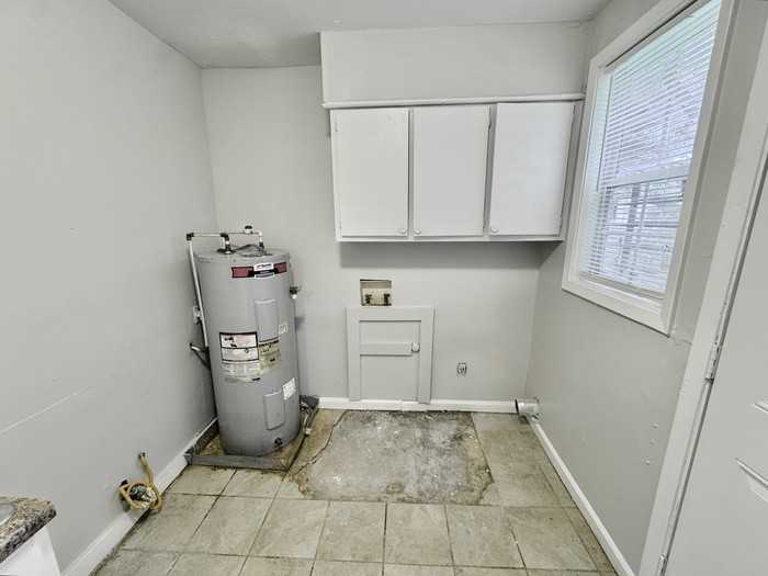 1623 Harville St - Photo 7 of 18