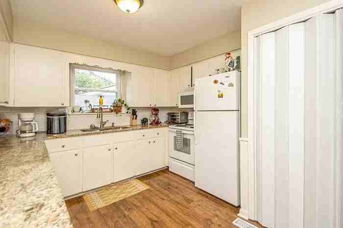 3801 Hill Rd #5 - Photo 6 of 15