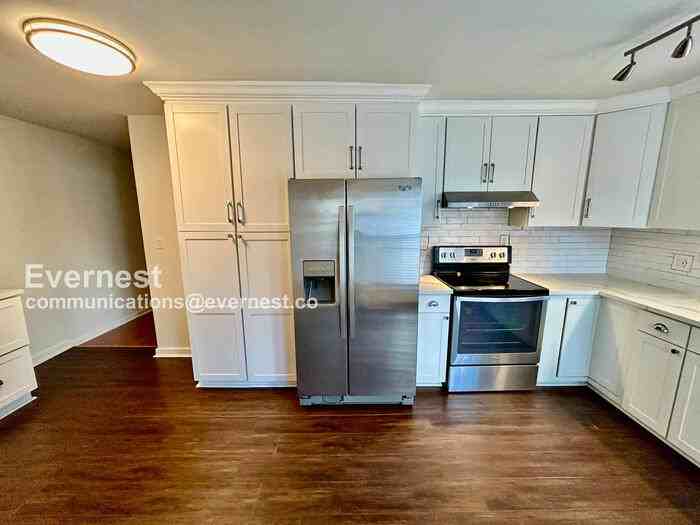 1807 Dresden Dr Ne - Photo 3 of 32