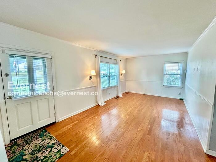 1807 Dresden Dr Ne - Photo 6 of 32