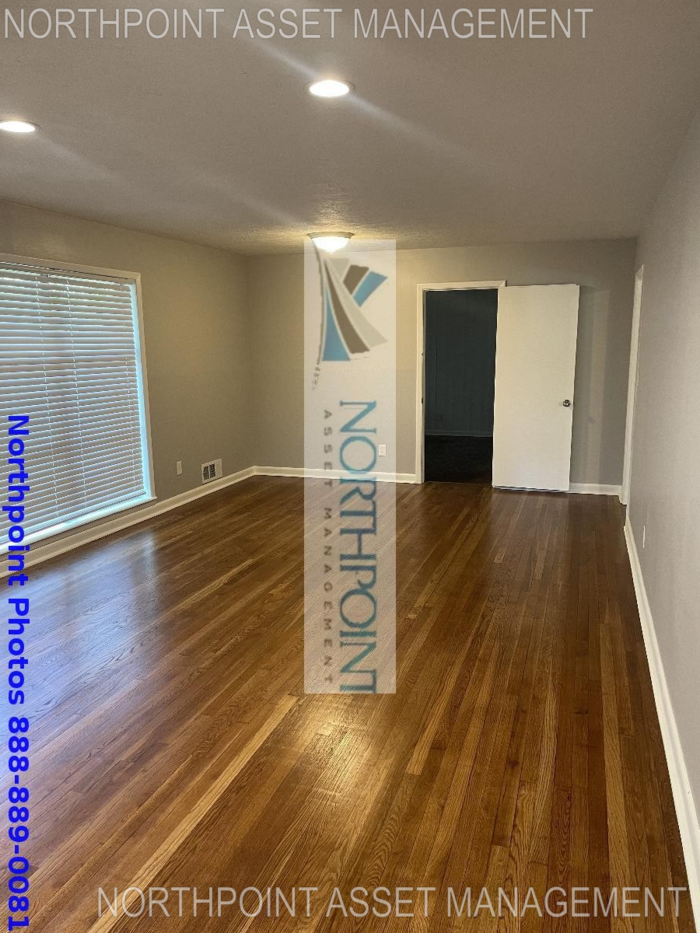 2301 Elmwood Circle Southeast - Photo 2 of 18