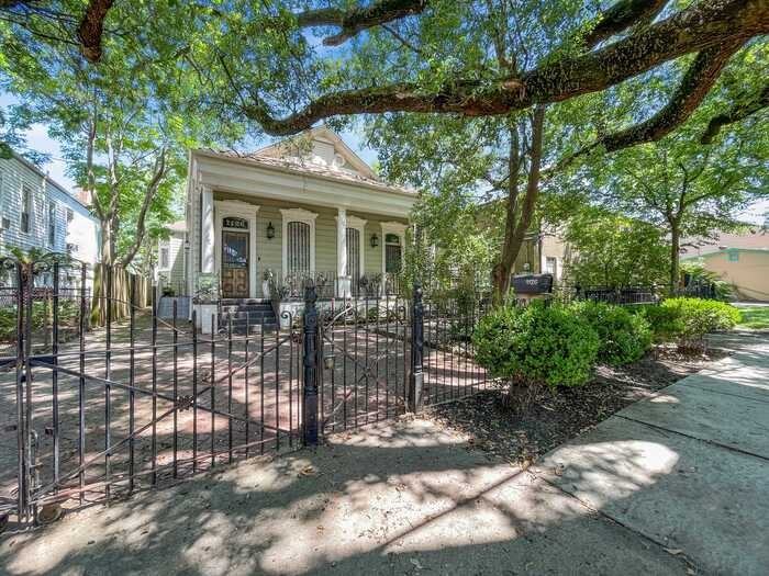 1124 N Dorgenois St - Photo 2 of 29