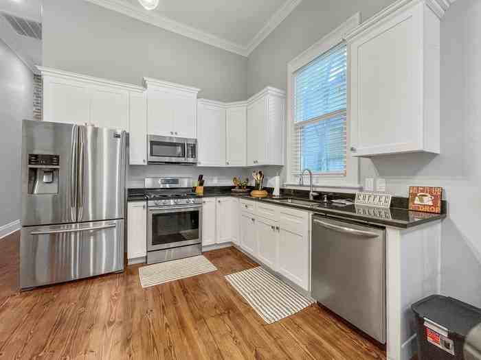 1124 N Dorgenois St - Photo 7 of 29