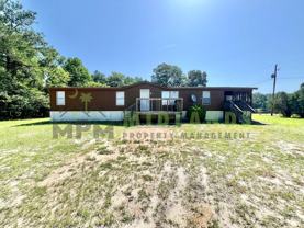 2413 S Lake Dr - Photo 1 of 1