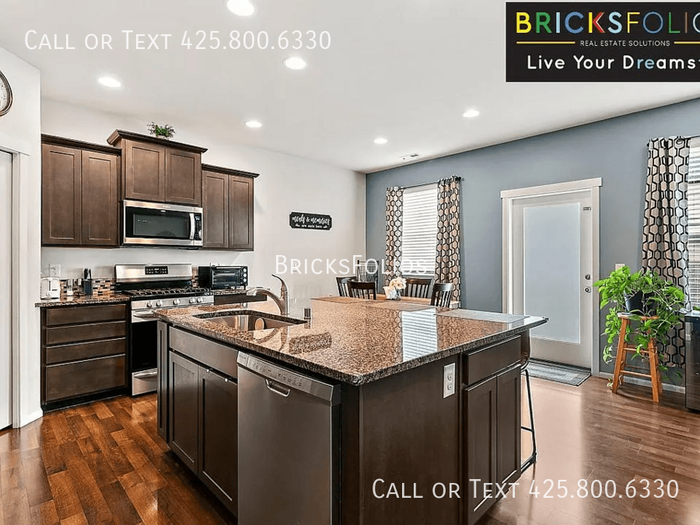 10529 191st Street Ct E - Photo 3 of 45