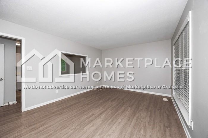 4028 Sewall Dr Sw - Photo 6 of 27