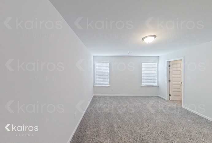 205 Redwood Ct - Photo 7 of 14