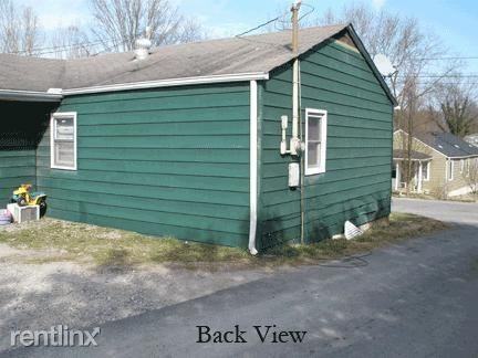 423 S Cedar Ave - Photo 3 of 10