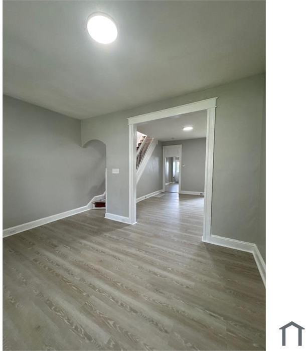 600 N Edgewood St - Photo 4 of 13