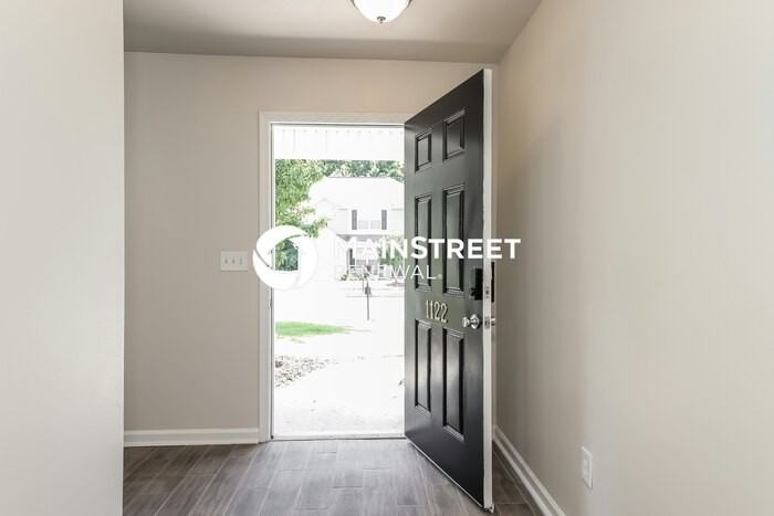 1122 Langston Dr - Photo 4 of 18