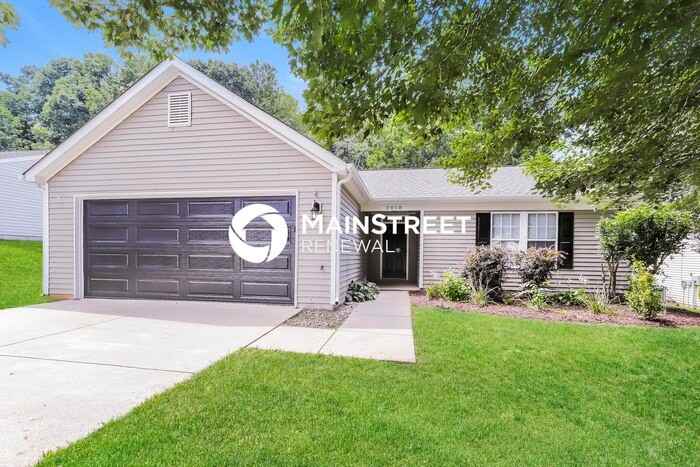 2018 Embark Drive - Photo 2 of 18