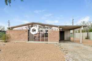 featured image of 8125 E Hayne St