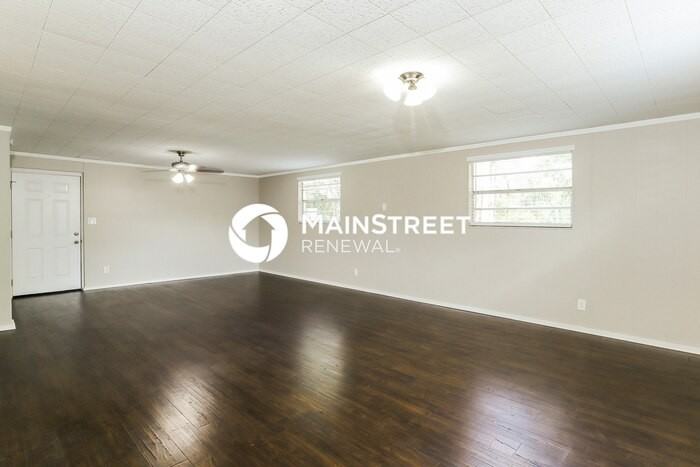 11649 Cape Horn Avenue - Photo 2 of 16