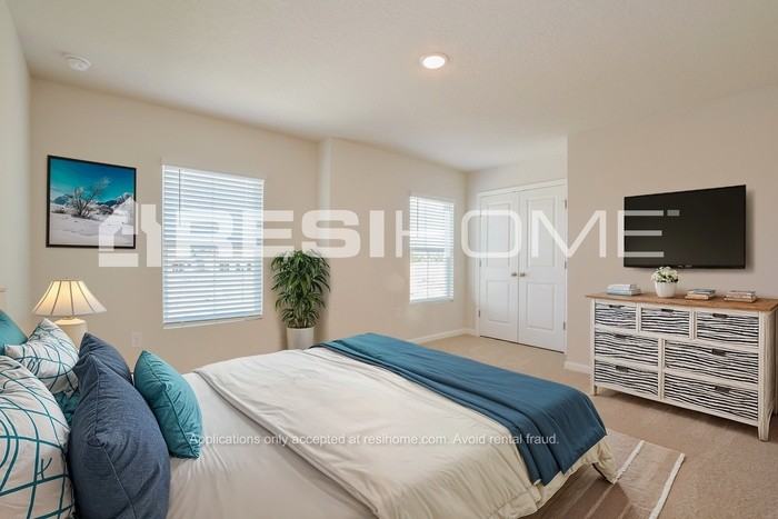 8100 Patagonia Dr - Photo 7 of 15