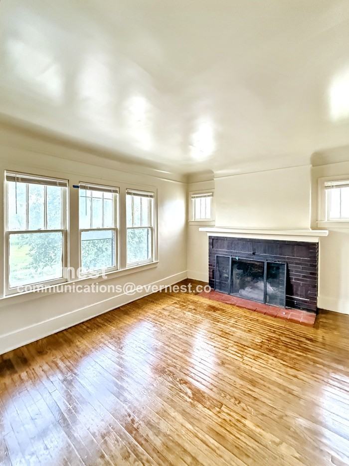 12021 Stoepel St - Photo 5 of 23